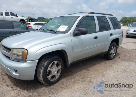 2007 Chevrolet Trailblazer Ls из США, поврежденный, VIN 1GNDS13S172277700